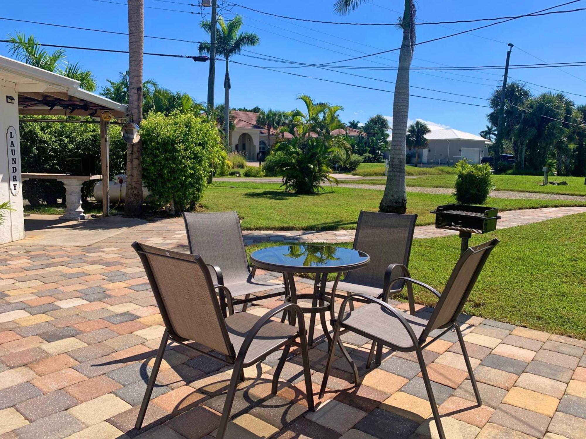 2 Bed Cottage With Pool, Close To Beach! Bbq Grills & Patio Fort Myers Extérieur photo